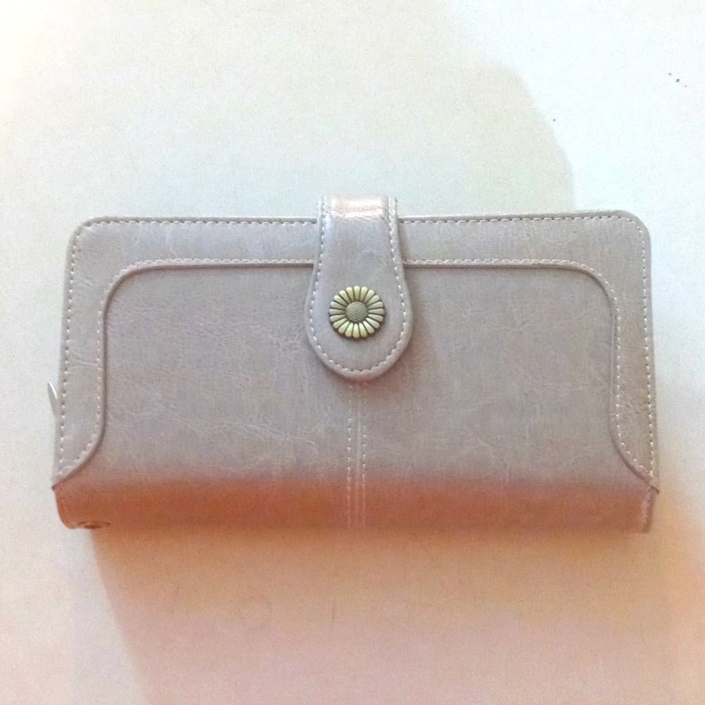 Unknown brand gray wallet